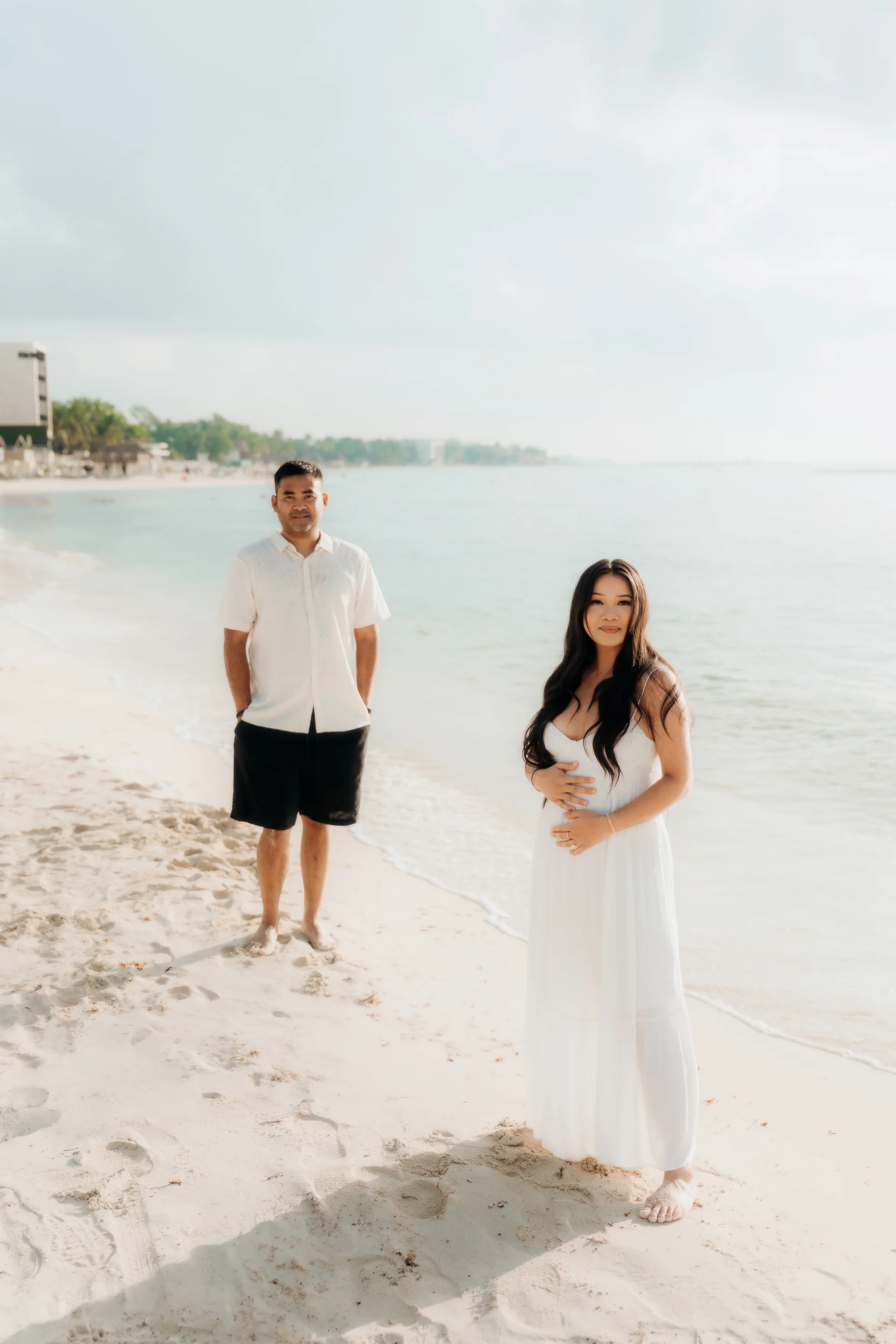 Partner admiring the new ring, Hyatt Vivid, Playa del Carmen