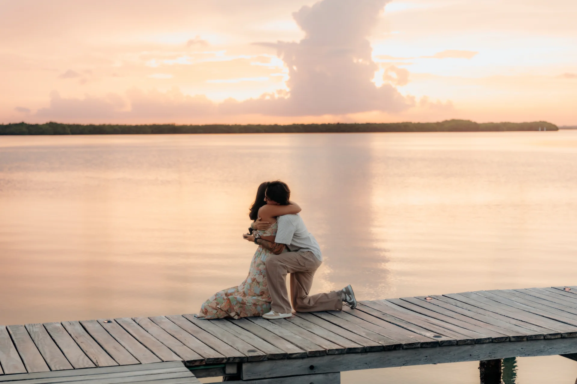 Couple dancing to celebrate the engagement, Navios restaurant, Cancún