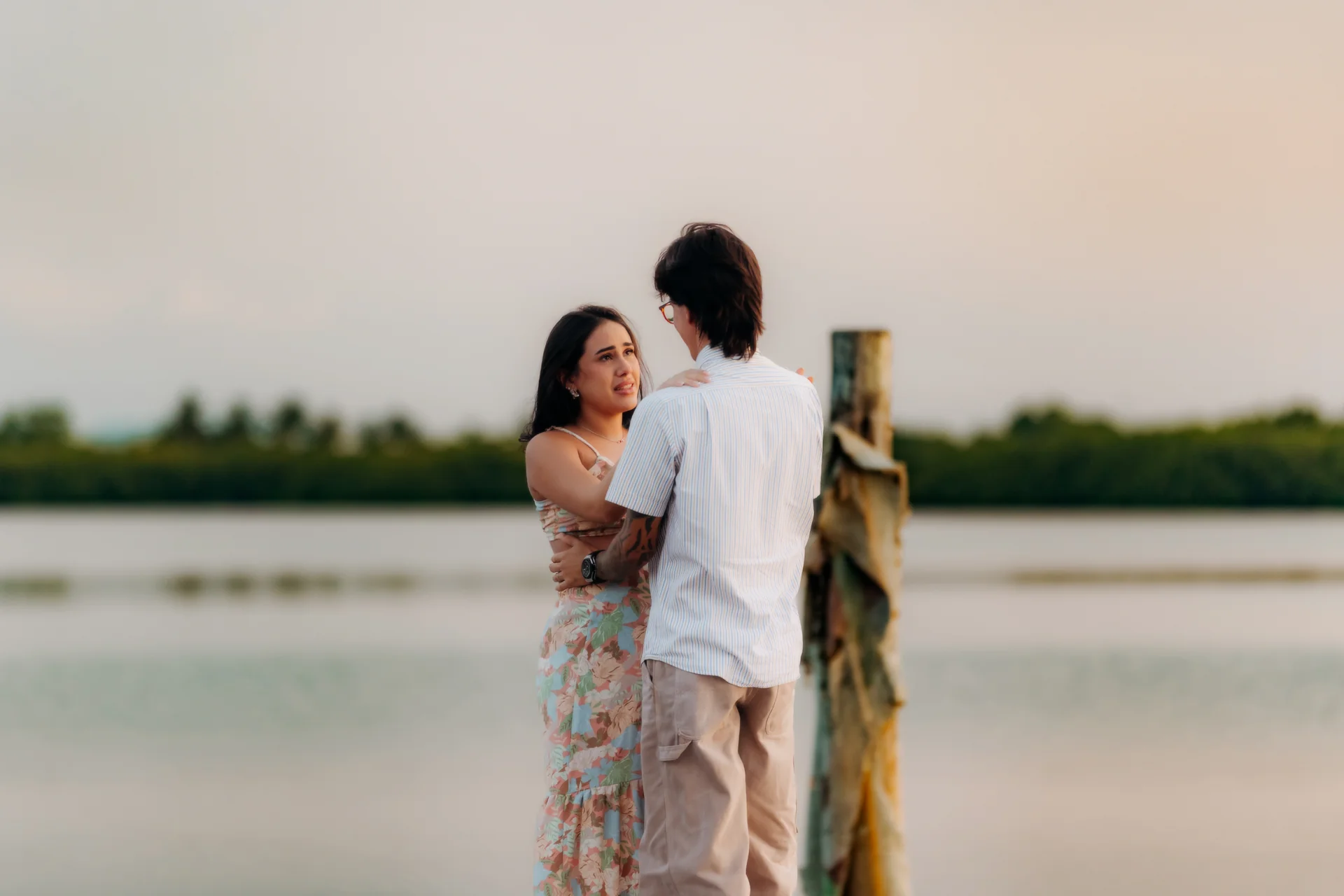Partner overwhelmed with joy after the surprise, Navios restaurant, Cancún