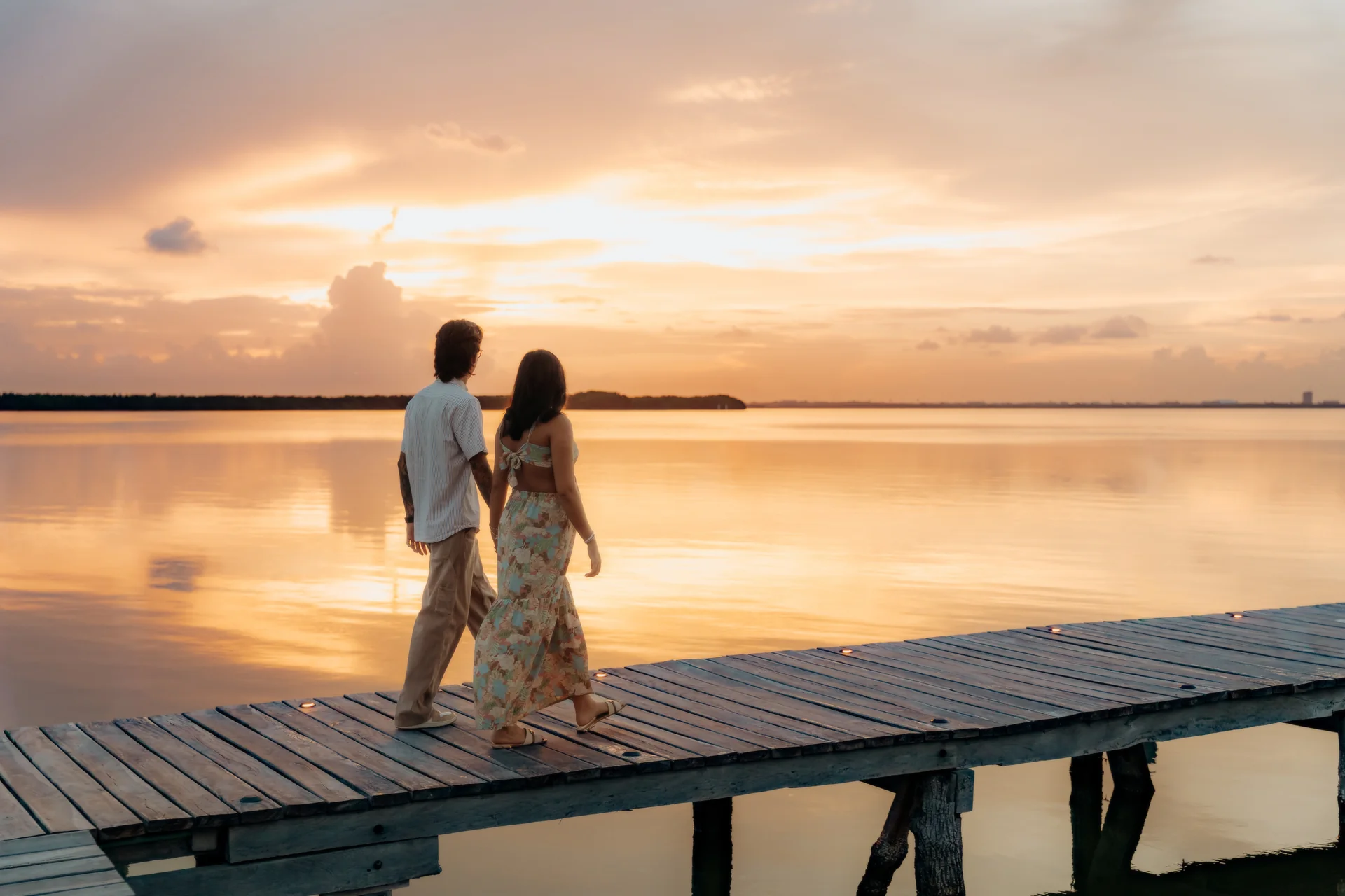 Candid moment just after the proposal, Navios restaurant, Cancún